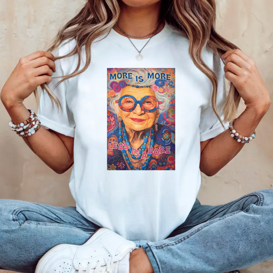 T-shirt personalizada More is more